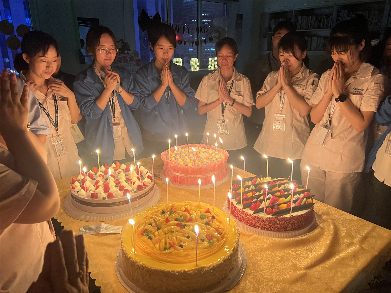April Birthday Party | In April, the world lives up to the spring light.